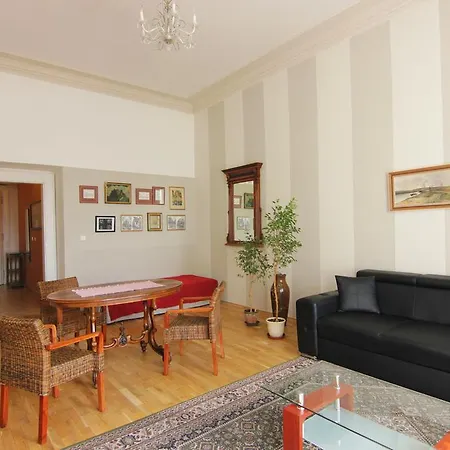Apartment Jungmannova Prague