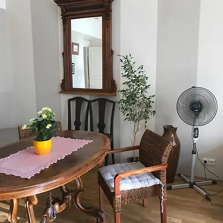 Jungmannova Apartment